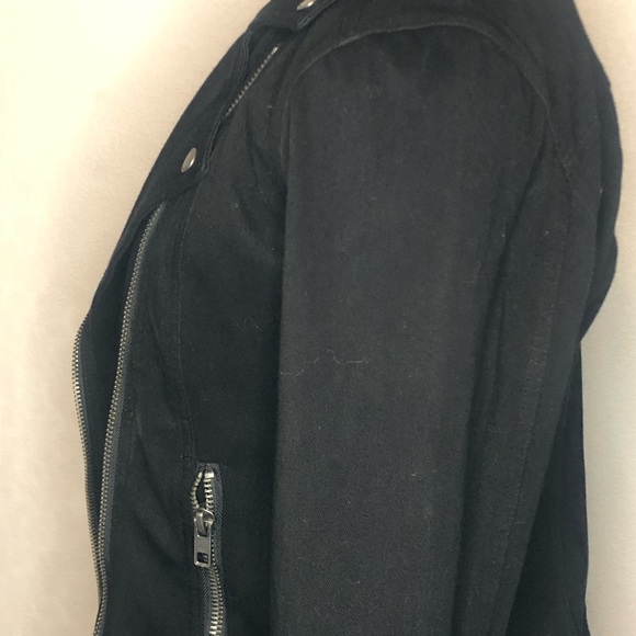 Black Moto Style Jacket - Picture 5 of 8